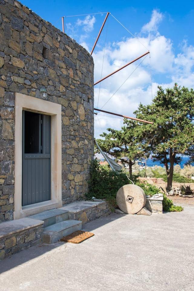 Willa Authentic Cretan Stone Windmill Sitia  Zewnętrze zdjęcie